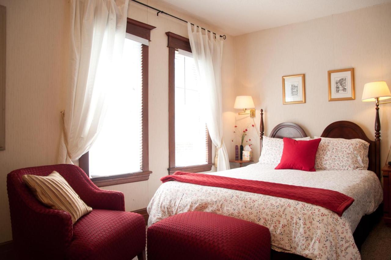 Homestead House B&B ฮามิลตัน ภายนอก รูปภาพ